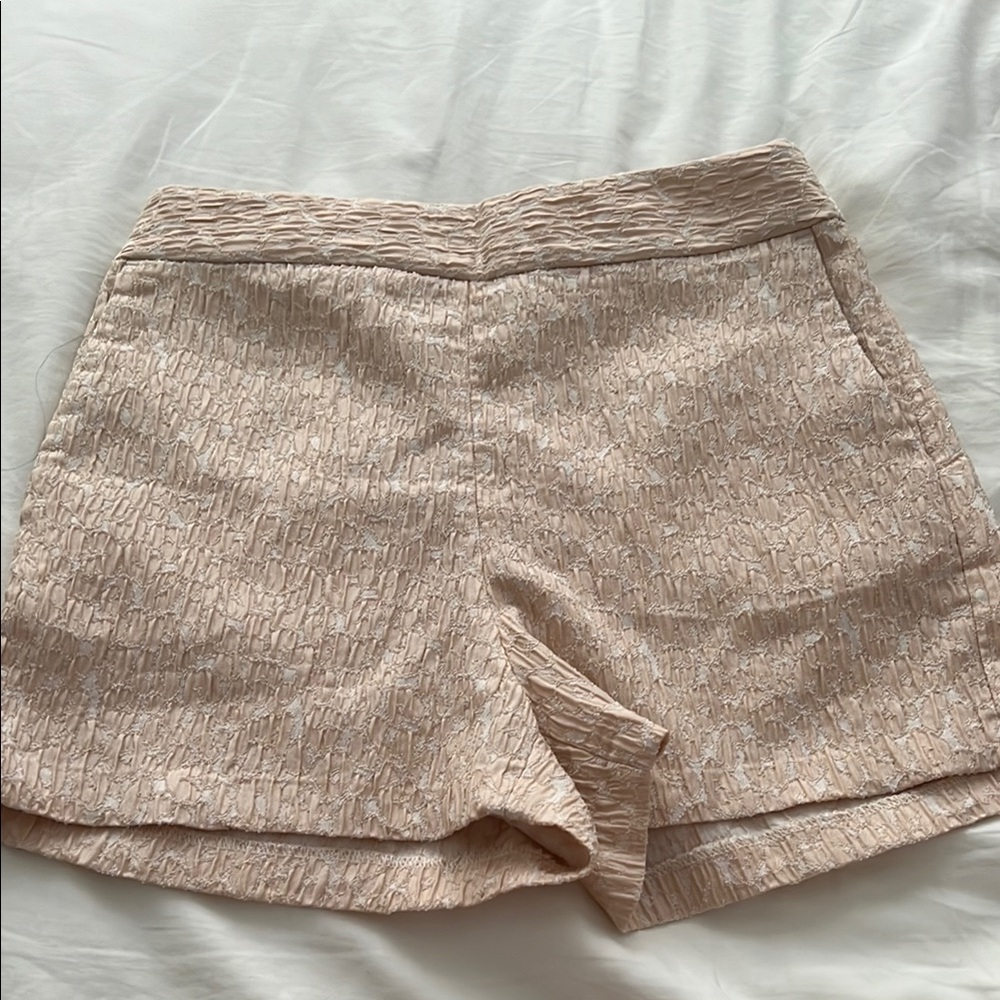 Textured Cream Women's Shorts
